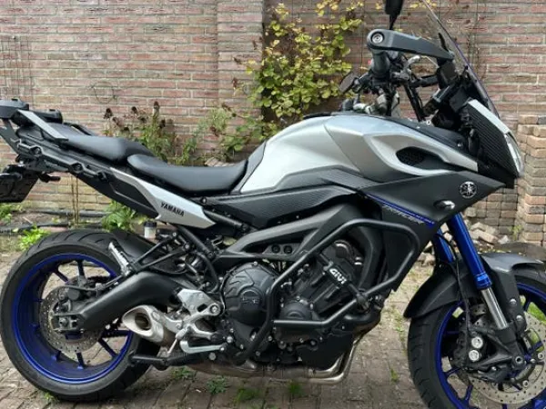 2016 Yamaha MT 09 - € 8.250 · Bieden (1/1)