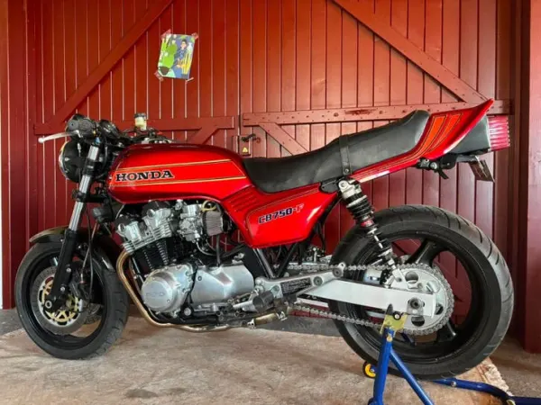 1981 Honda CB750-F-Klassieke Naked Bike - €5,500 (1/1)