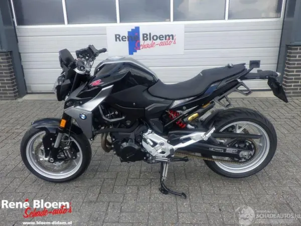 2023 BMW F 900 R - €7,350 (1/1)