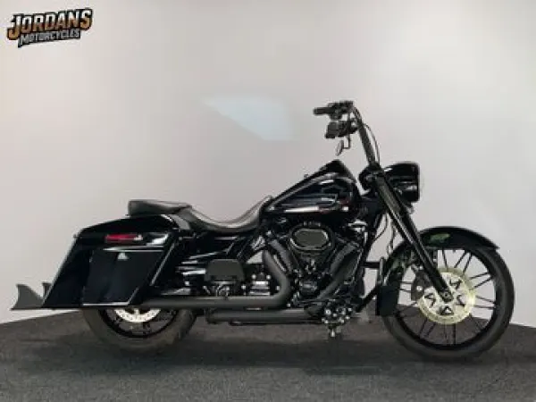 2022 Harley-Davidson Road King Flhr - €25,950 · Bidding (1/1)