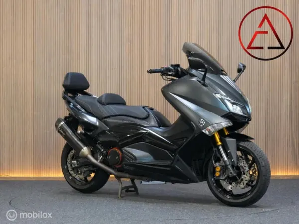 2016 Yamaha Tmax 530 Iron Max ABS 2016-LeoVince-Chain Drive - €7,499 (1/1)