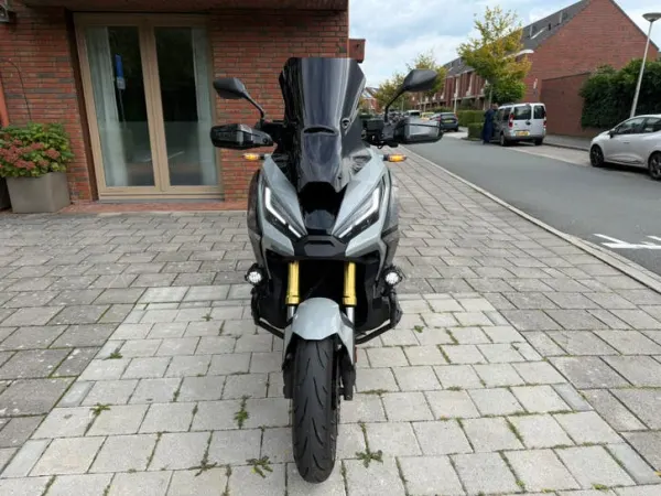 2022 Honda X-ADV - €9,950 (1/1)