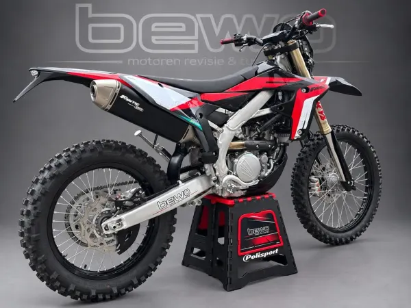 2024 Fantic XEF 250 - €9,490 · Bidding (1/1)