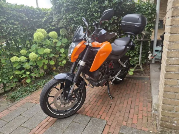 2013 KTM 200 Duke - € 1.600 · Bieden (1/1)