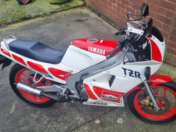 1988 Yamaha TZR 125 - Price on request (1/1)