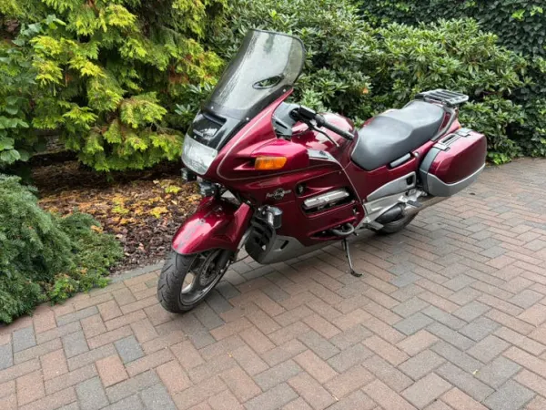 1996 Honda ST 1100 - Bieden (1/1)