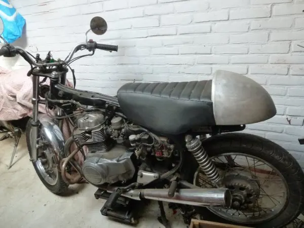 1980 Honda CM 400 - Prijs op aanvraag (1/1)
