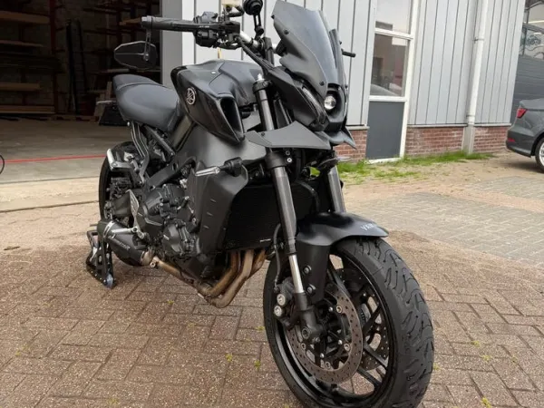 2023 Yamaha MT 09 - € 9.750 · Bieden (1/1)