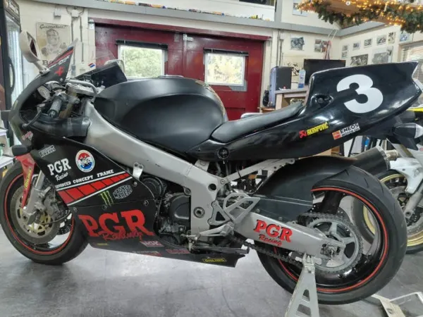 1995 Kawasaki ZXR 750 - € 2.750 (1/1)
