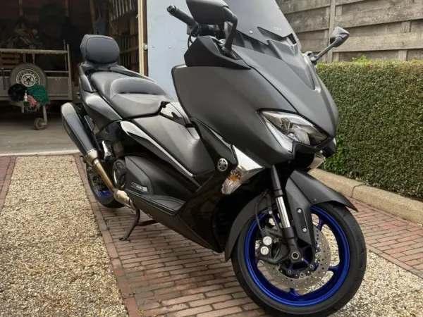 Year unknown Yamaha Tmax 530 2017 - €7,900 · Bidding (1/1)