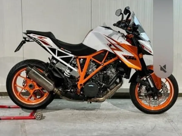 2016 KTM 1290 r se Superduke - € 7.500 (1/1)