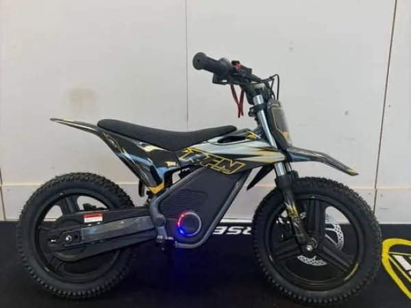 2026 KTM RFN Warior Kids RFN Warior Kids (bj 2026) 0 km - € 1.049 (1/1)