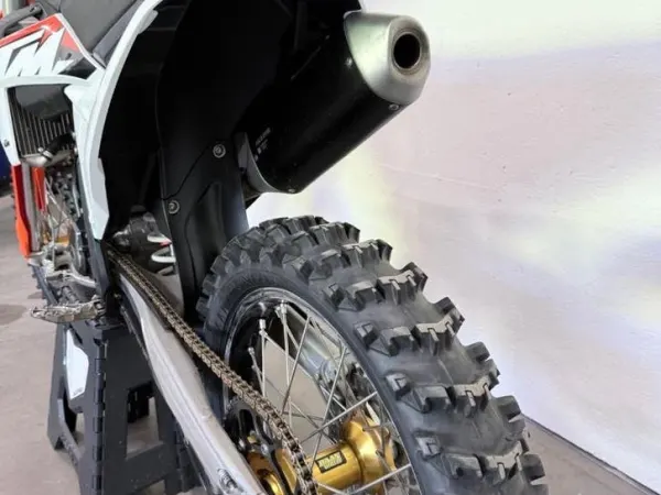 2024 KTM sxf 250 - €5,500 · Bidding (1/1)