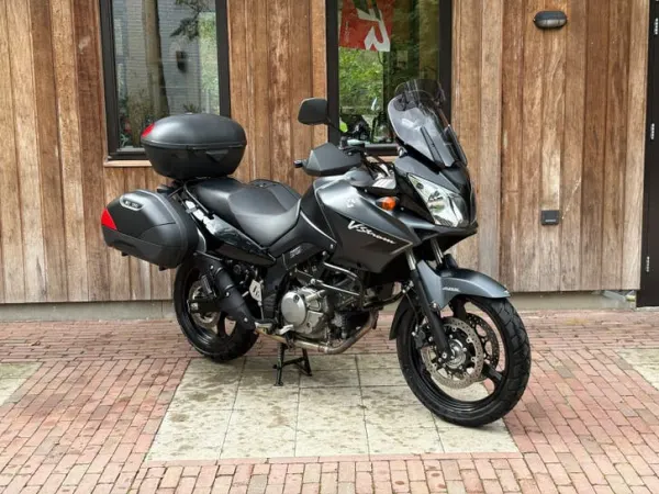 2007 Suzuki V-Strom 650 - €5,150 (1/1)