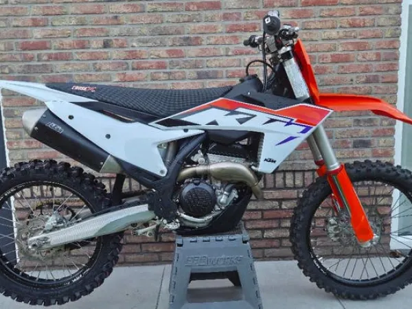 2024 KTM SXF 250 2024-53 uur-450 350 YZF CRF KXF FC MC YZ SX - €5,750 · Bidding (1/1)