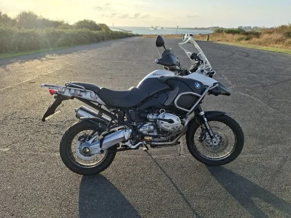 2006 BMW R1200 GS Adventure 2006 – 100.000 km – Grote Beurt Gehad - Bieden (1/1)
