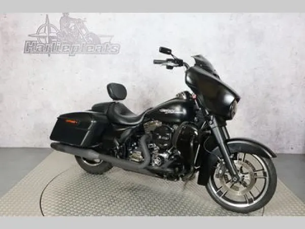 2014 Harley-Davidson Street Glide - €18,750 (1/1)