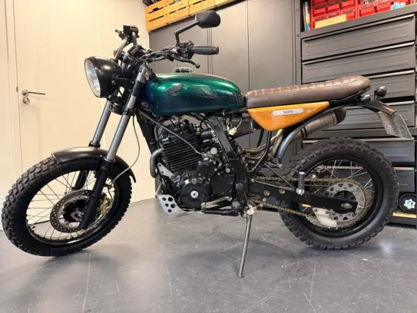 2013 Honda NX650 Dominator Volledig Opgebouwd - €4,500 · Bidding (1/1)