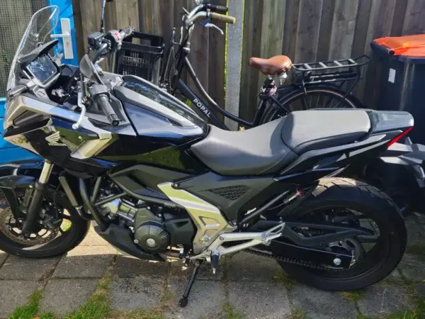 2025 Honda NC 750 - € 8.700 (1/1)