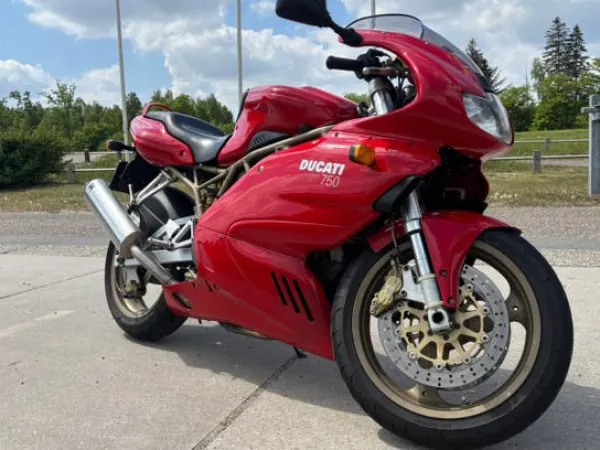Year unknown Ducati 750 SS - €2,750 · Bidding (1/1)