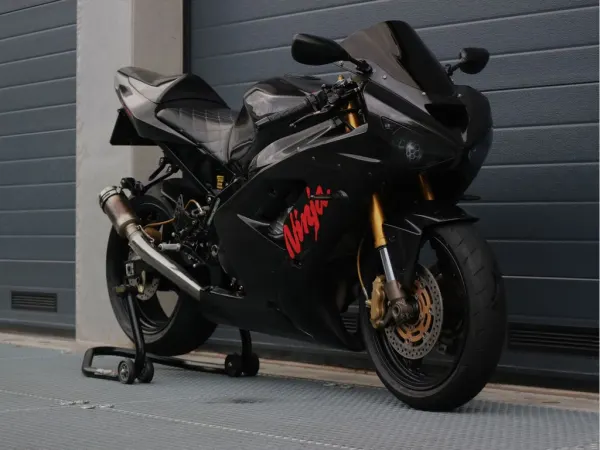 2005 Kawasaki Ninja ZX-6R - Gereserveerd (1/1)