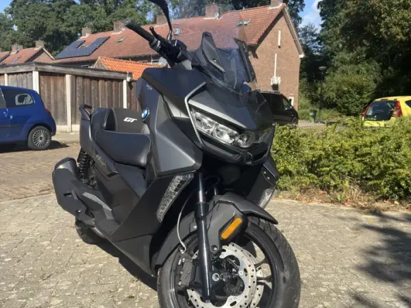 2022 BMW C 400 GT - € 7.495 (1/1)