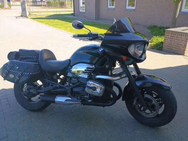Year unknown BMW R1200C Cruiser Custom Build bmw cl 2002 - €3,950 · Bidding (1/1)
