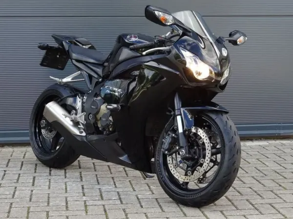 Bouwjaar onbekend Honda CBR 1000 RR Fireblade (bj 2026) 38,235 km - Gereserveerd (1/1)