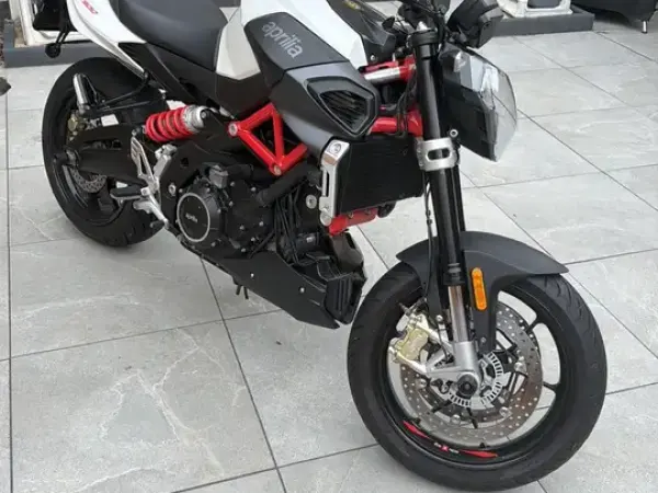 2018 Aprilia Shiver 900 - €6,500 (1/1)