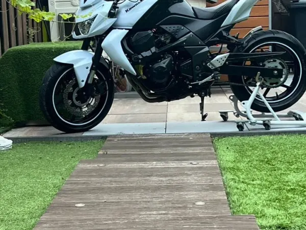 Year unknown Kawasaki Z 750 - €4,700 · Bidding (1/1)