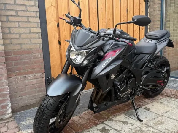 Bouwjaar onbekend Suzuki GSX-S 750 - € 7.600 (1/1)