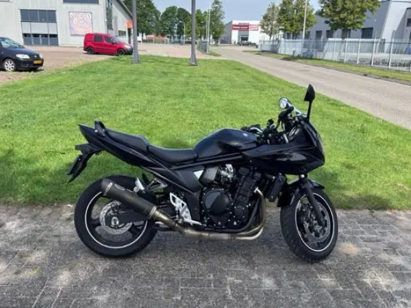 2016 Suzuki Bandit 650 - € 4.250 · Bieden (1/1)