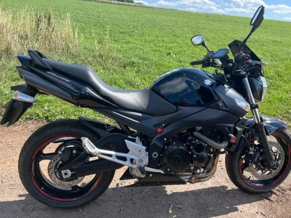 2009 Suzuki GSR 600 - € 3.950 (1/1)