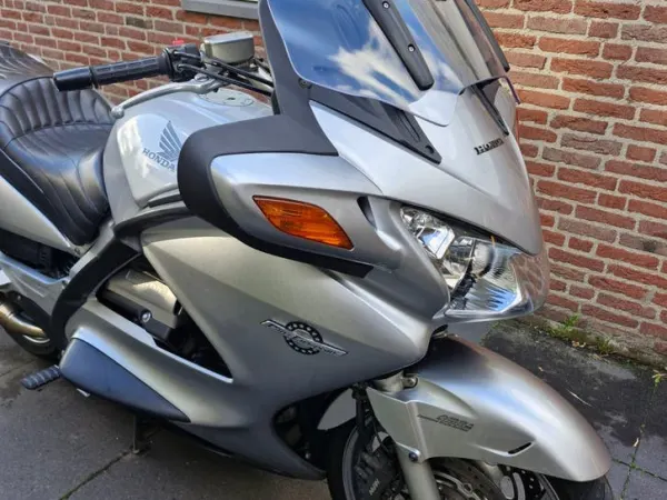 2005 Honda ST 1300 - €5,450 · Bidding (1/1)