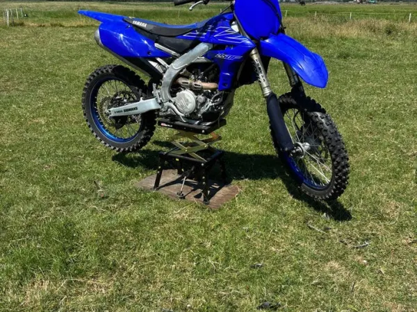Year unknown Yamaha YZ 250 - €5,000 · Bidding (1/1)