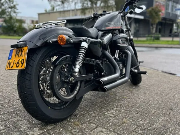 2010 Harley-Davidson Forty Eight - €12,995 · Bidding (1/1)