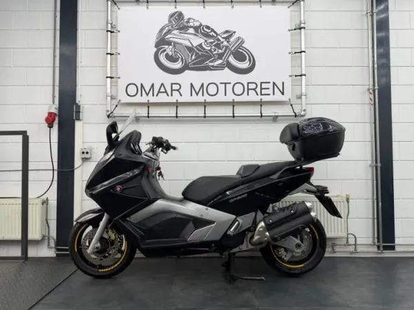 Year unknown Gilera gp 800 2008 14xxx km🚀 - €3,495 (1/1)