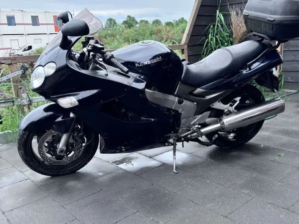 2003 Kawasaki ZZR 1200 - € 2.495 (1/1)