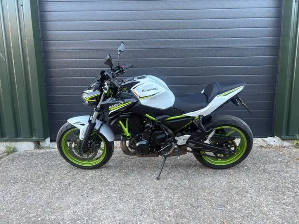 2021 Kawasaki Z 650 - €5,750 · Bidding (1/1)