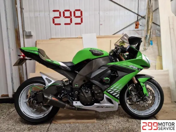 2008 Kawasaki Ninja ZX-10R - € 6.999 (1/1)