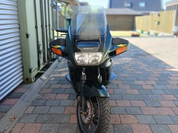 1991 Honda ST 1100 - €1,100 (1/1)