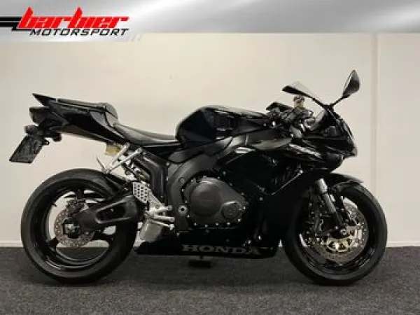 2007 Honda CBR 1000 RR Fireblade - € 6.990 (1/1)