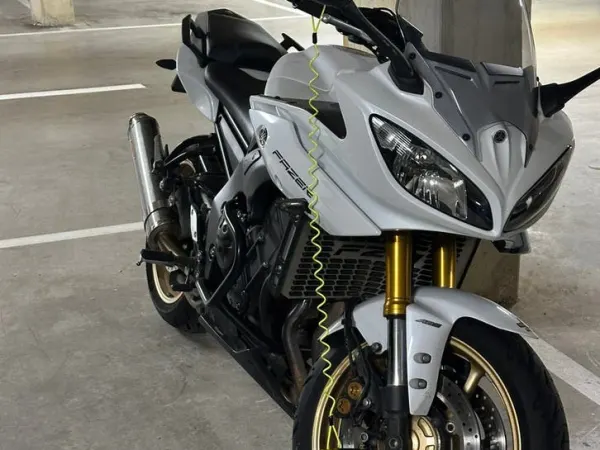 2010 Yamaha FZ 8 - €4,600 (1/1)