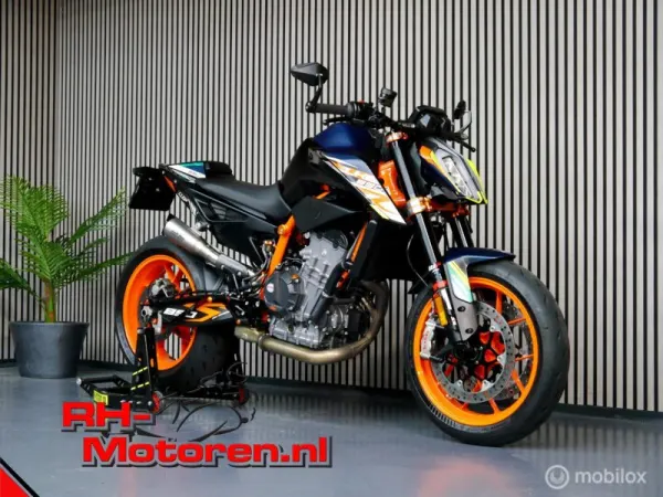 2024 KTM 890 Duke R - €11,790 (1/1)