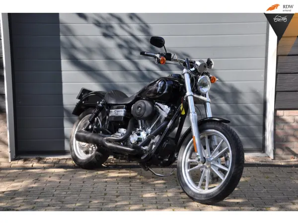 2006 Harley-Davidson Super Glide Custom Fxdc - €8,490 (1/1)