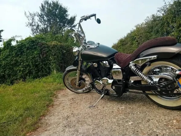 2003 Honda Shadow Spirit vt750dc 2003 Custom - Bieden (1/1)