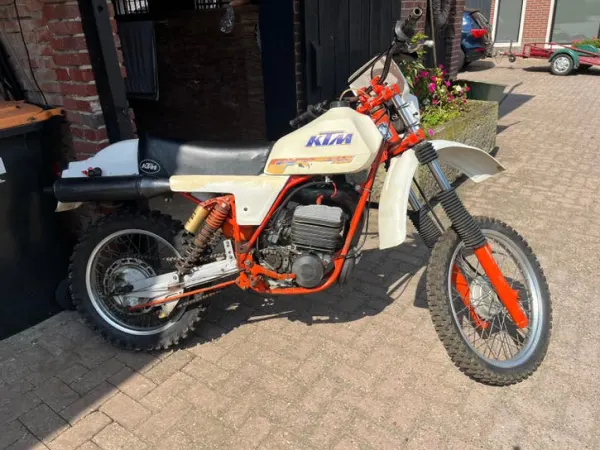 Year unknown KTM 250 gs bj 1981 - €3,500 · Bidding (1/1)