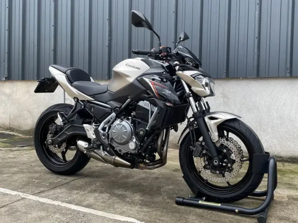 2017 Kawasaki Z 650 - €5,700 (1/1)