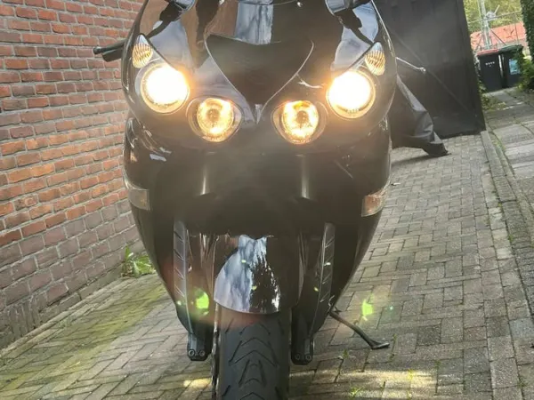 2008 Kawasaki ZZR 1400 - € 5.400 · Bieden (1/1)
