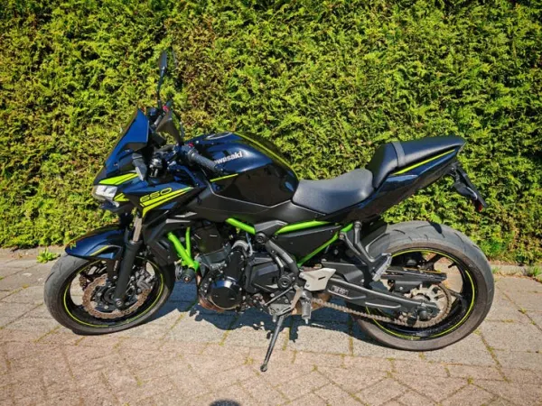 2020 Kawasaki Z 650 - €6,400 · Bidding (1/1)